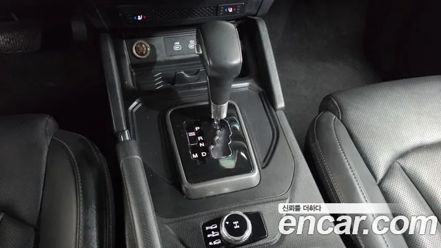 KG_Mobility_Ssangyong Rexton 2023 thumb 9