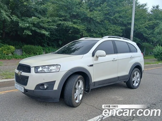 ChevroletGMDaewoo Captiva 2012 thumb 2