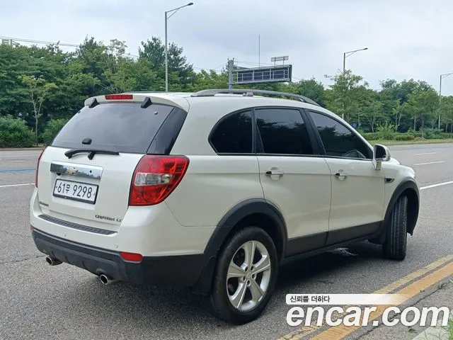 ChevroletGMDaewoo Captiva 2012 thumb 5