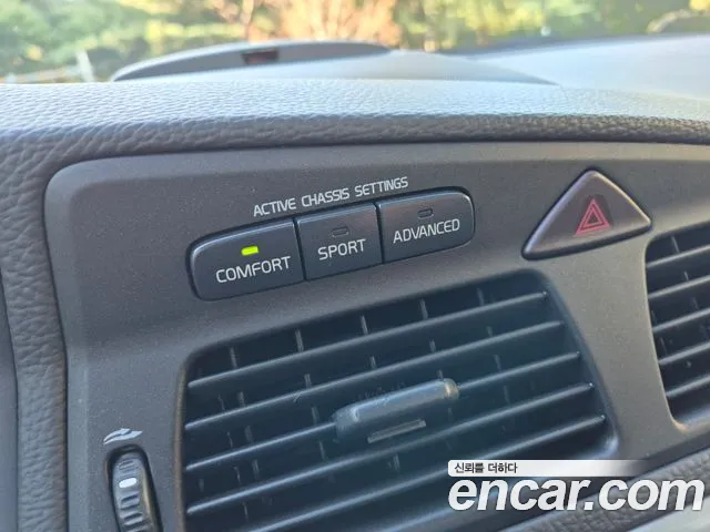 Volvo S60 2006 thumb 8