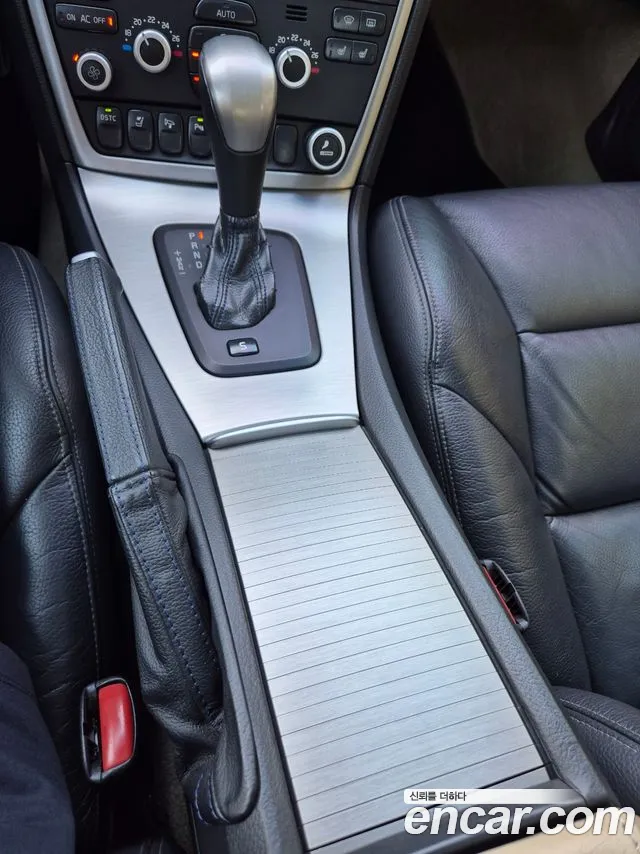 Volvo S60 2006 thumb 9