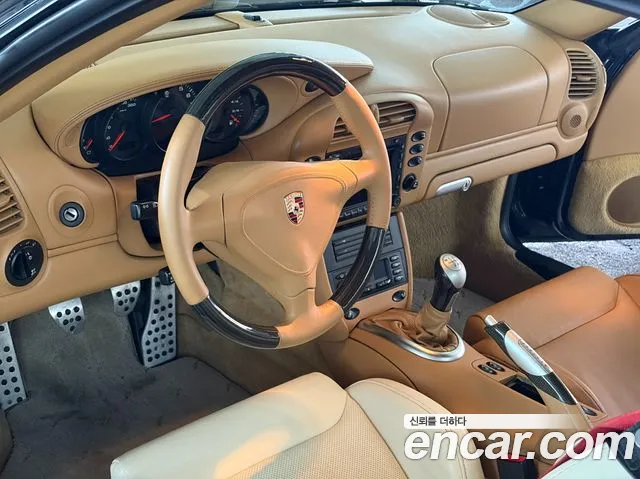 Porsche 911 2003 thumb 9