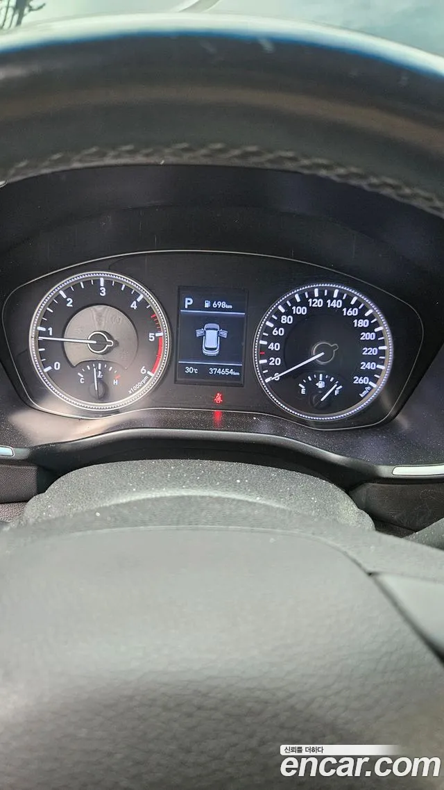 Hyundai Santa Fe 2018 thumb 8