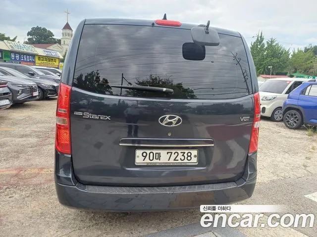 Hyundai Starex 2014 thumb 2