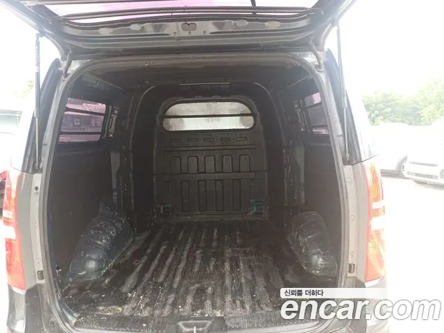 Hyundai Starex 2014 thumb 7