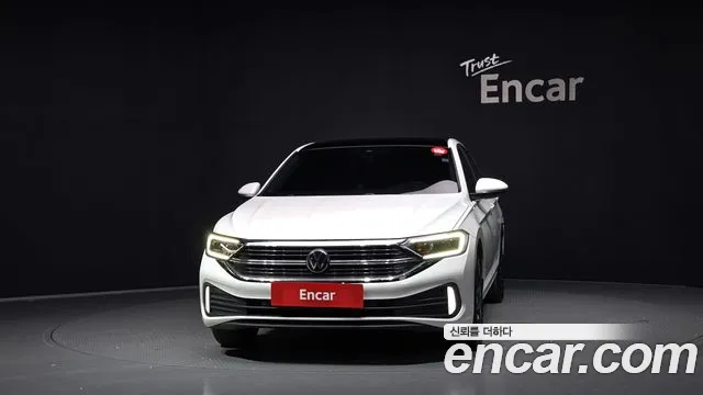 Volkswagen Jetta 2022 thumb 3