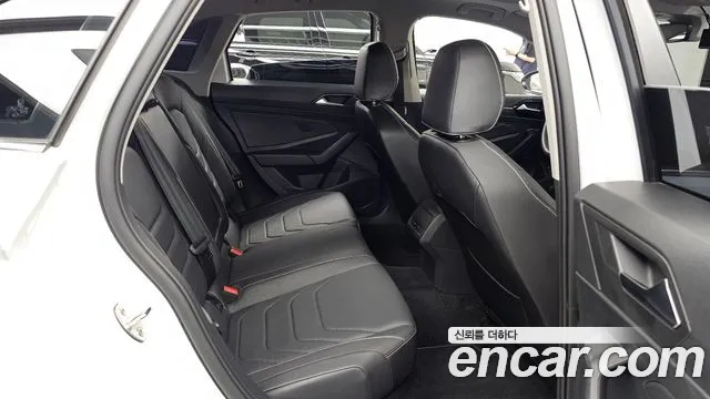 Volkswagen Jetta 2022 thumb 12