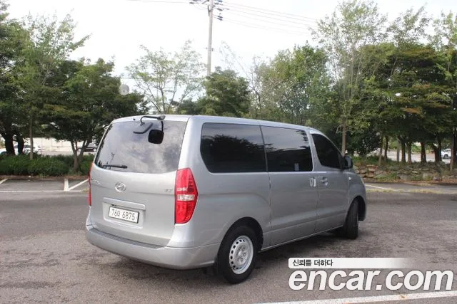 Hyundai Starex 2017 thumb 6