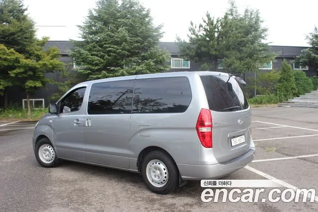 Hyundai Starex 2017 thumb 7