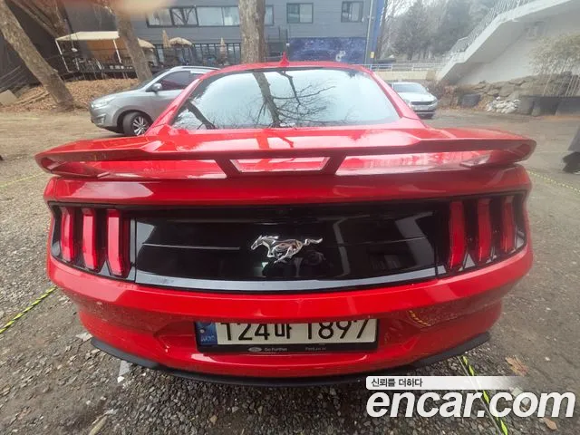 Ford Mustang Mach-E 2021 thumb 2