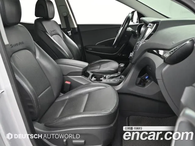 Hyundai Santa Fe 2012 thumb 10