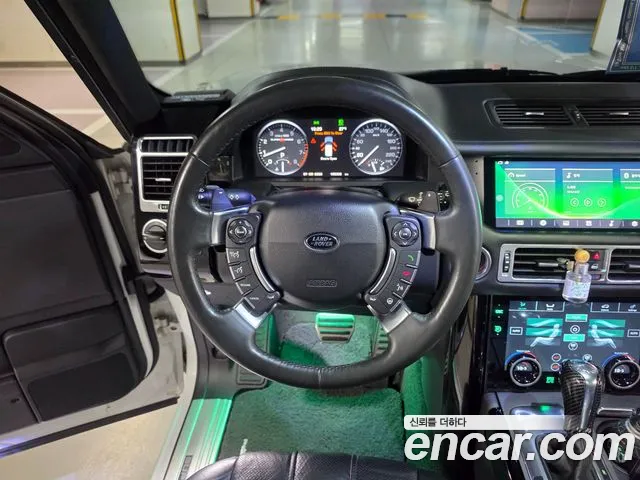 Land Rover Range Rover 2012 thumb 9