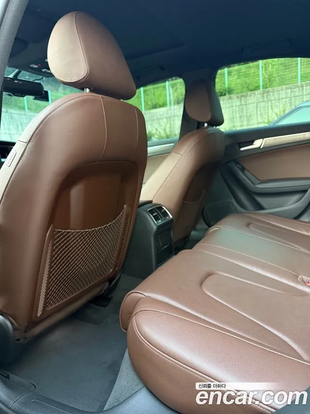 Audi A4 2015 thumb 12