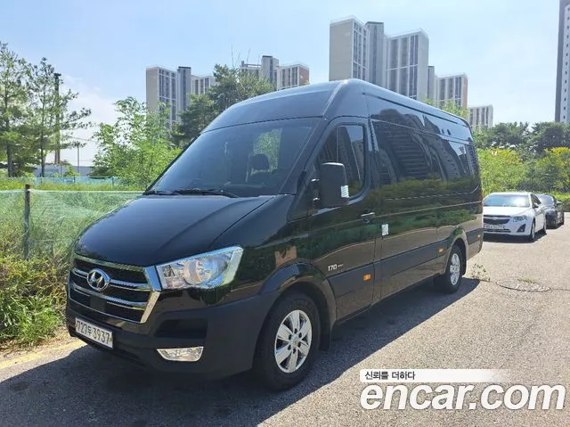 Hyundai Staria 2026 thumb 3