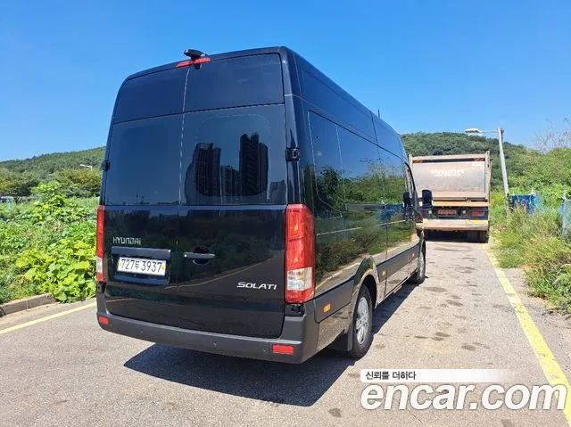 Hyundai Staria 2026 thumb 4