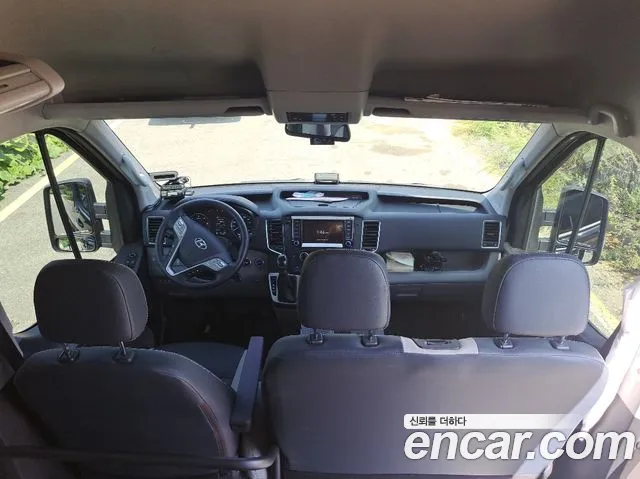 Hyundai Staria 2026 thumb 11