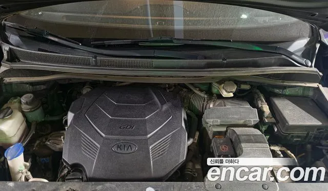 Kia Carnival 2019 thumb 6