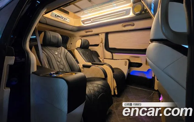 Kia Carnival 2019 thumb 7