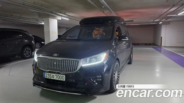 Kia Carnival 2019 thumb 11