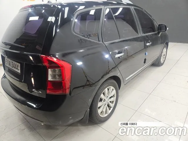 Kia Carens 2012 thumb 5