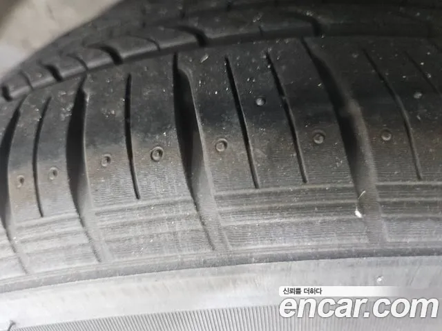 Kia Carens 2012 thumb 6