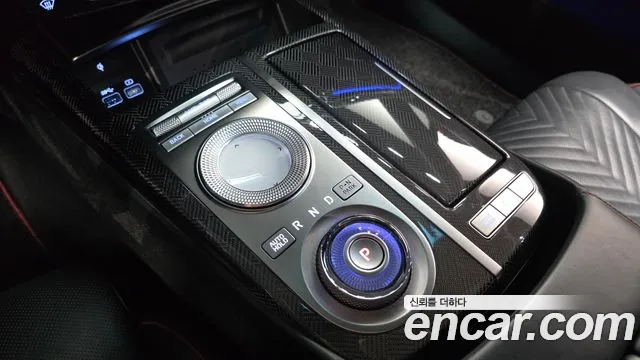 Genesis G80 2022 thumb 9