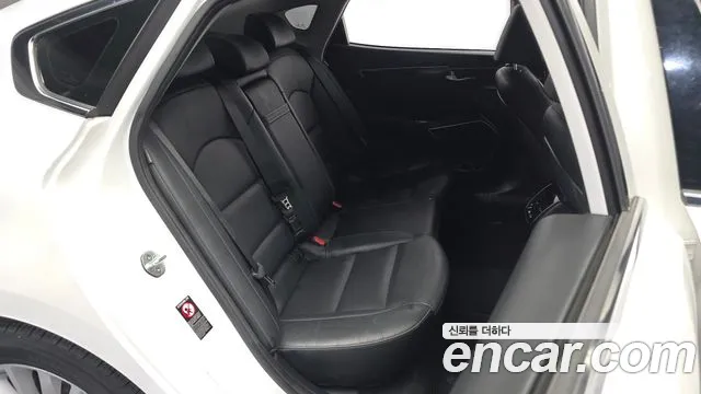 Kia K7 2018 thumb 12