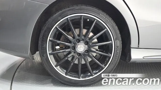 Mercedes-Benz CLA 2017 thumb 5