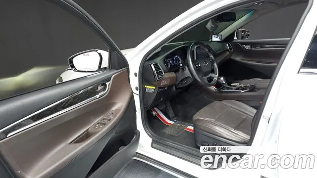 Hyundai Grandeur 2017 thumb 10
