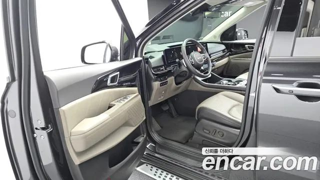 Kia Carnival 2024 thumb 10
