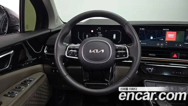Kia Carnival 2024 thumb 12