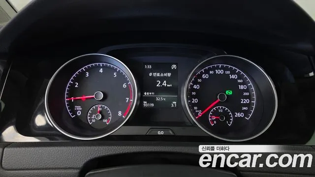 Volkswagen Golf Sportsvan 2016 thumb 8