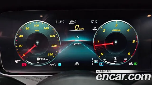 Mercedes-Benz E-Класс 2022 thumb 8