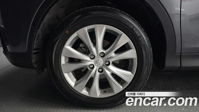 Toyota RAV4 2015 thumb 4