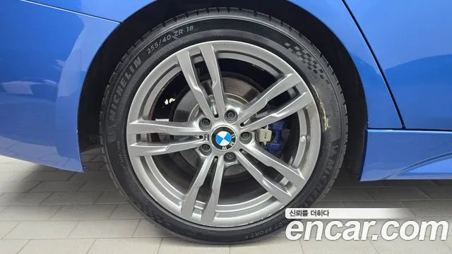 BMW 3-Series 2016 thumb 5