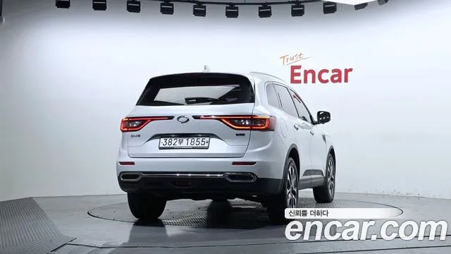 Renault-KoreaSamsung Koleos 2017 thumb 4