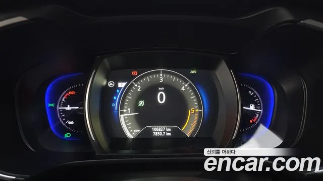Renault-KoreaSamsung Koleos 2017 thumb 8