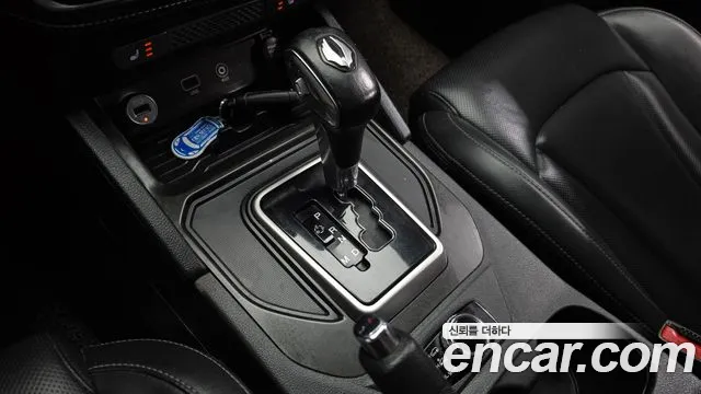 KG_Mobility_Ssangyong Rexton 2019 thumb 9