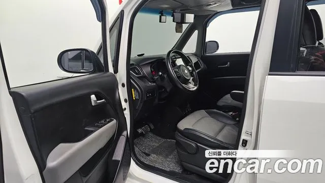 Kia Ray 2019 thumb 10