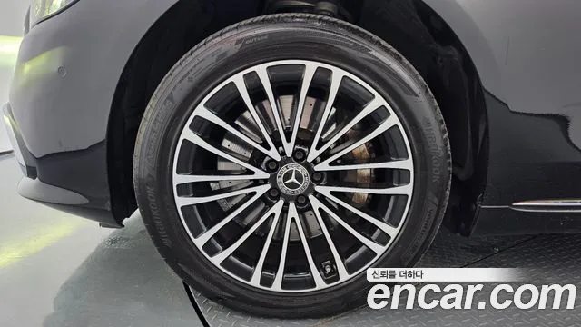 Mercedes-Benz S-Класс 2022 thumb 4