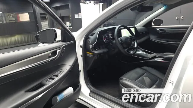 Hyundai Grandeur 2020 thumb 10