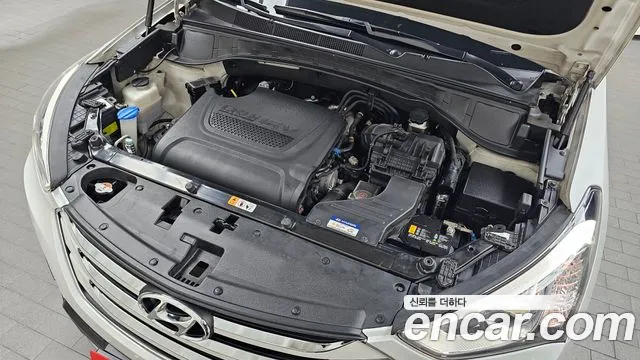 Hyundai Santa Fe 2014 thumb 5