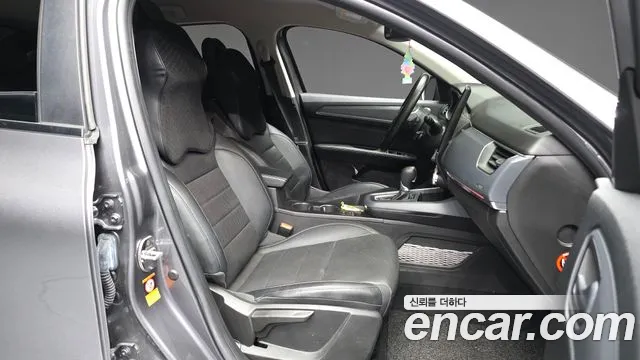 Renault-KoreaSamsung Arkana 2020 thumb 11