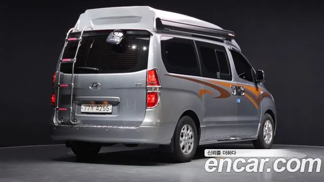 Hyundai Starex 2014 thumb 2
