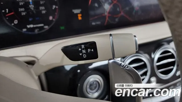 Mercedes-Benz S-Класс 2018 thumb 9