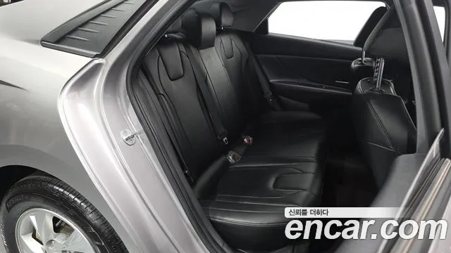 Hyundai Avante 2022 thumb 12