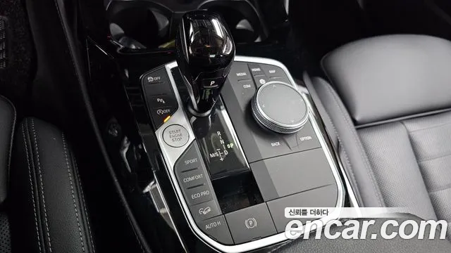 BMW X4 2022 thumb 9