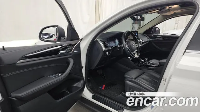 BMW X4 2022 thumb 10