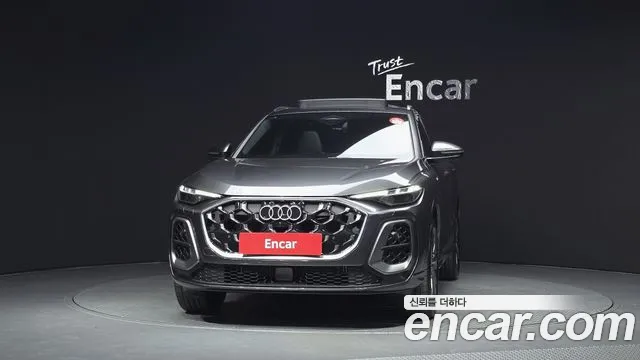 Audi Q5 2025 thumb 3