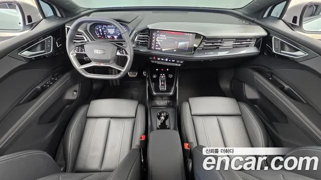 Audi Q4 e-tron 2025 thumb 7